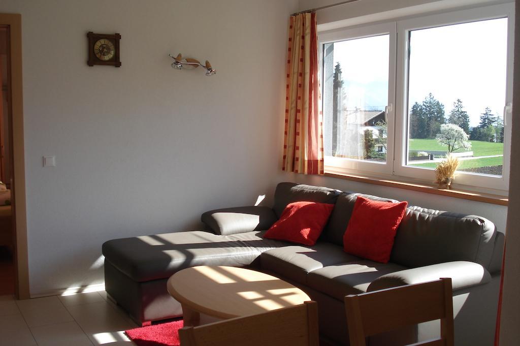Ferienwohnungen Simon - Hauserhof Oberperfuss Habitación foto